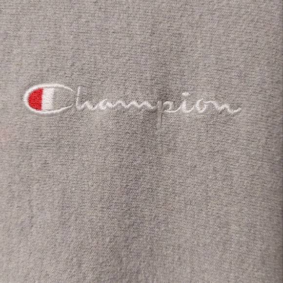 CHAMPION Reverse Weave Vintage Script Logo Crewneck Sweatshirt - Picture 3 of 6